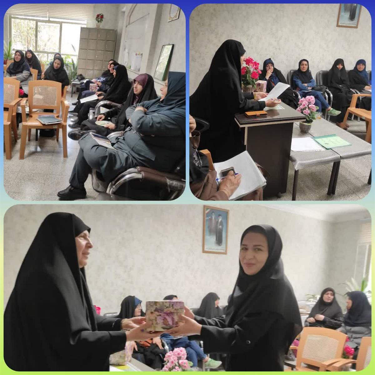 جلسه شورای دبیران